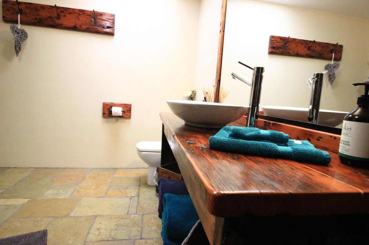 Down To Earth Farm Retreat Apartment Sarsfield Ngoại thất bức ảnh
