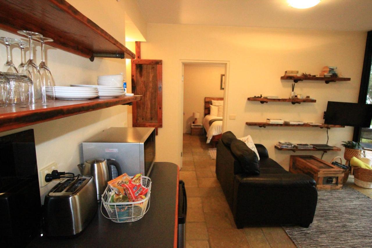 Down To Earth Farm Retreat Apartment Sarsfield Ngoại thất bức ảnh
