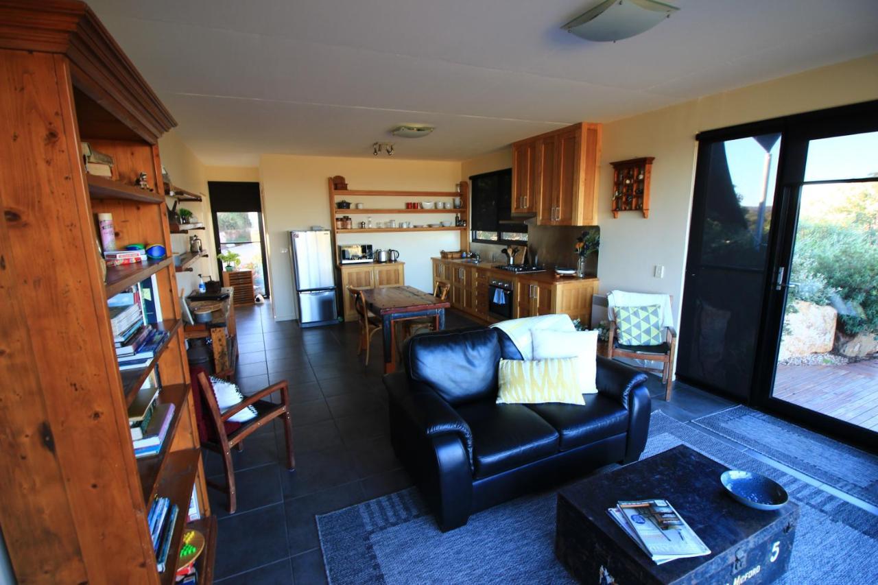 Down To Earth Farm Retreat Apartment Sarsfield Ngoại thất bức ảnh